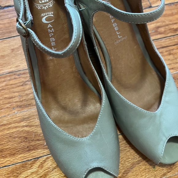 Jeffrey Campbell wedge peep toe sandals 10 - Picture 2 of 6